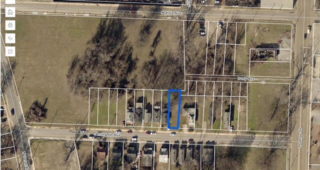 590 Arrington