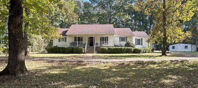 883 Crucifer Rd