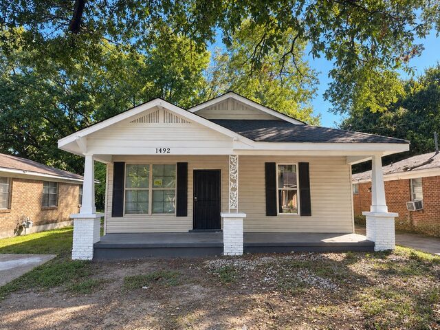 1492 Trezevant