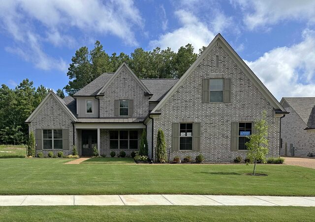 350 Rolling Grove