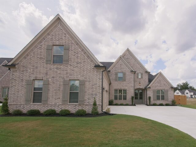 9574 Grays Hollow