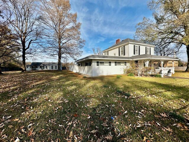 1108 Whitehaven
