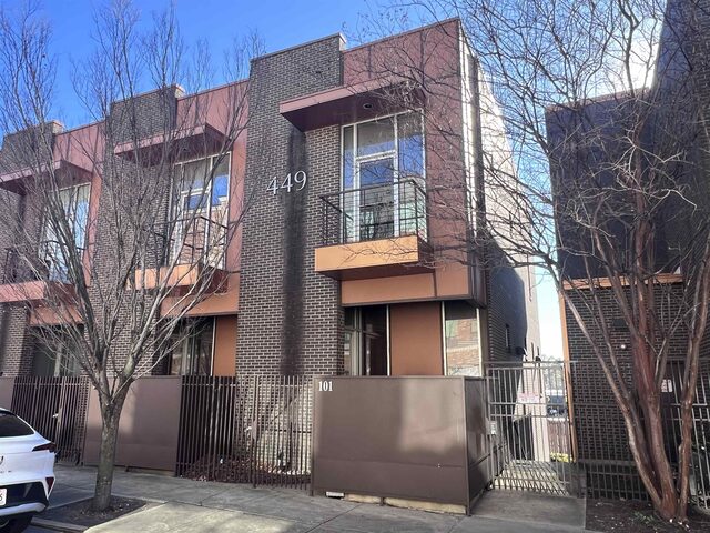 449 Monroe