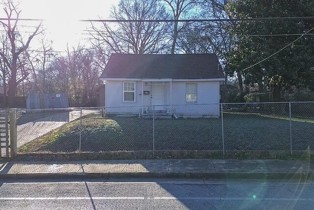3817 Chelsea
