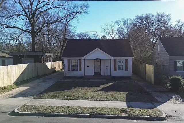 3051 Park