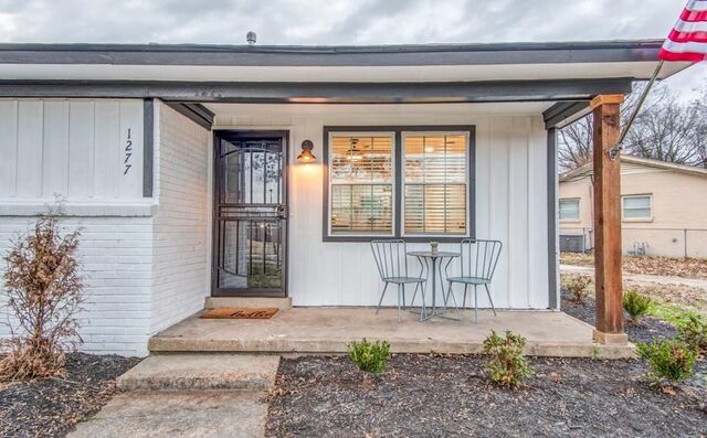 1277 Wellsville