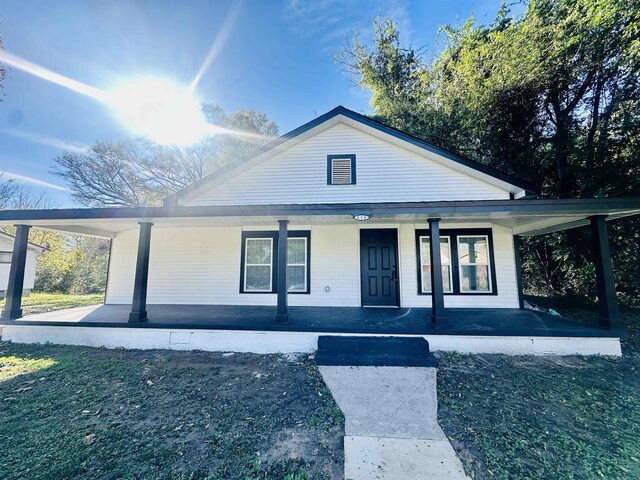 410 Sycamore