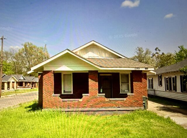 1388 Preston