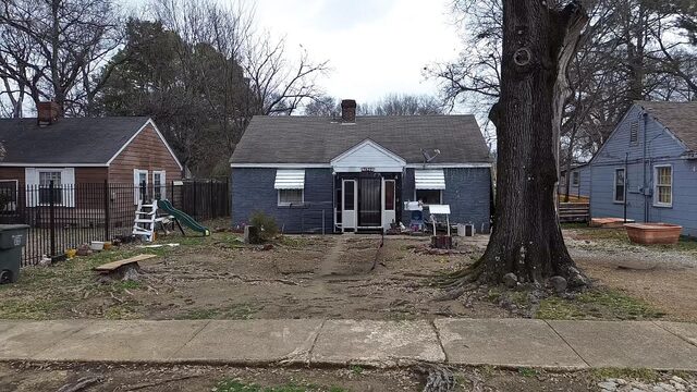 3620 Lloyd