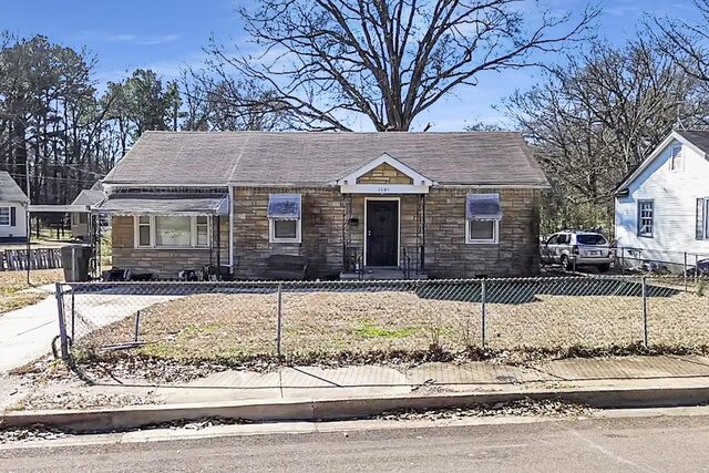 3601 Mayfair