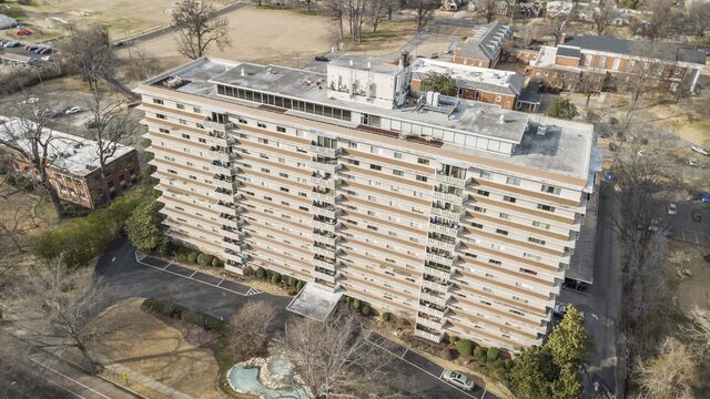 1960 Parkway