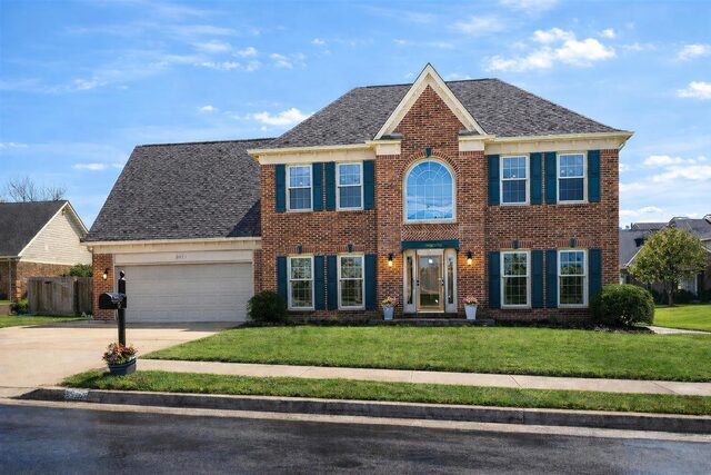 8905 Lindstrom