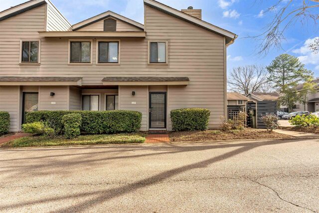 1804 Birch Post