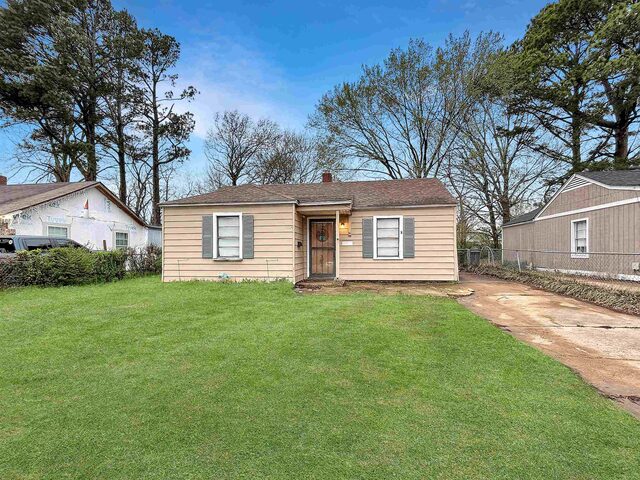 1641 Graham