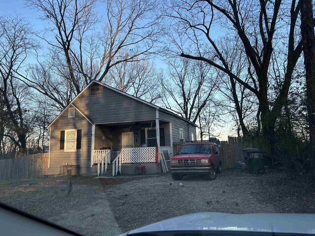 3822 Victory Heights