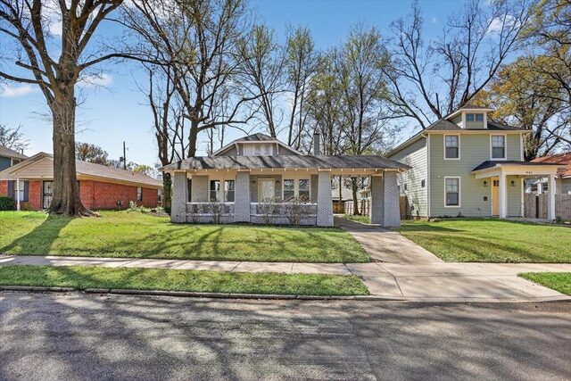 945 Faxon