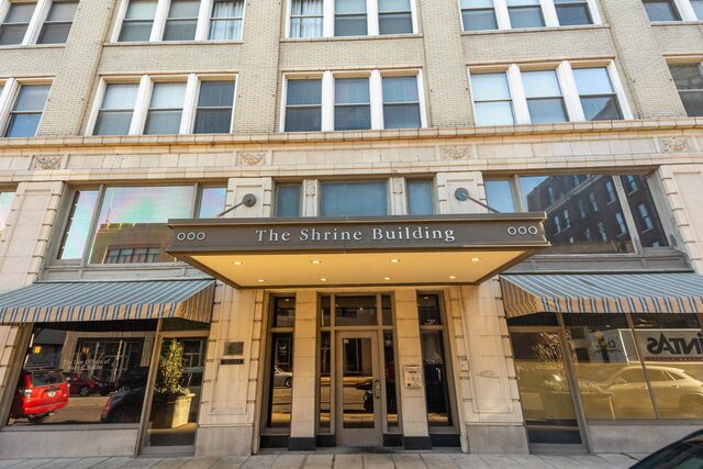 66 Monroe