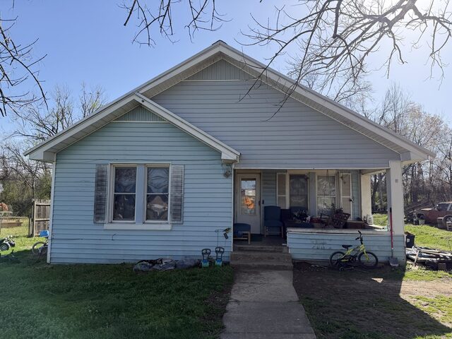690 Patterson