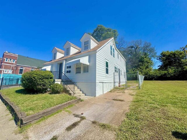 1086 Bellevue