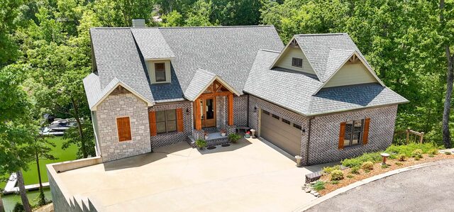 55 Ridge Pointe
