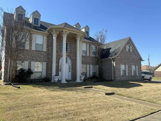 5167 Grand Pines
