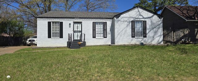 6090 Selkirk