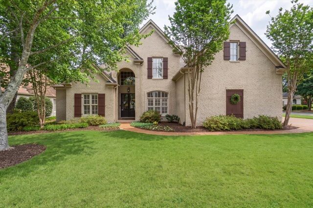 166 Ivy Brook