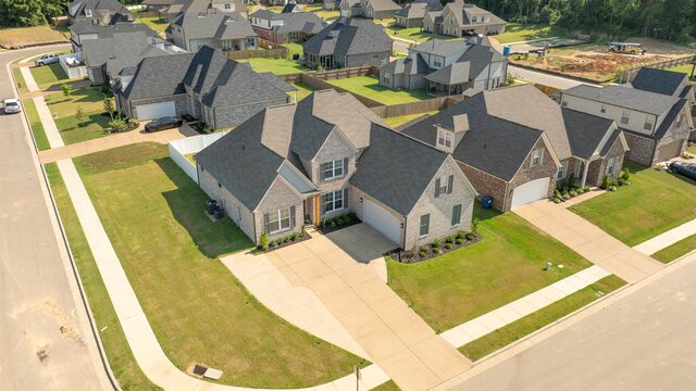 200 Valleyview