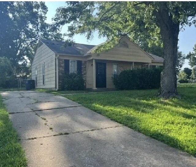 4360 Howardcrest