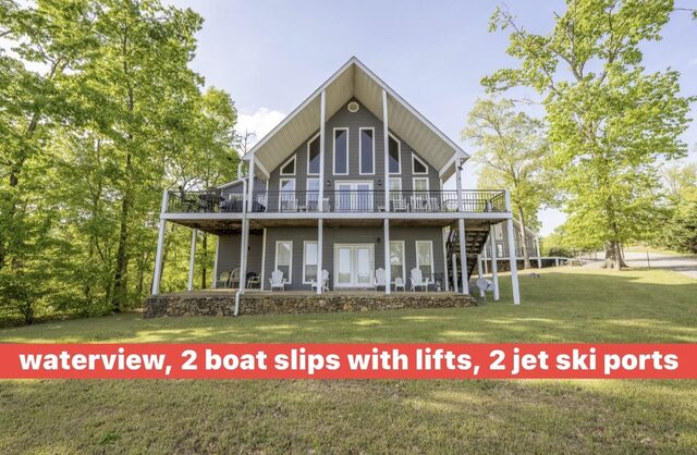 390 Quarry Hollow