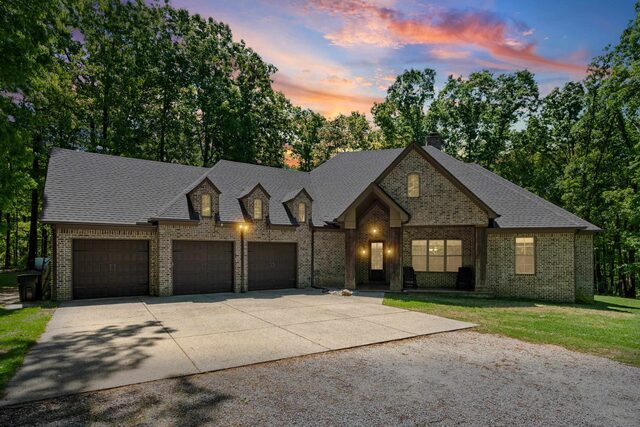 760 Sugar Hill