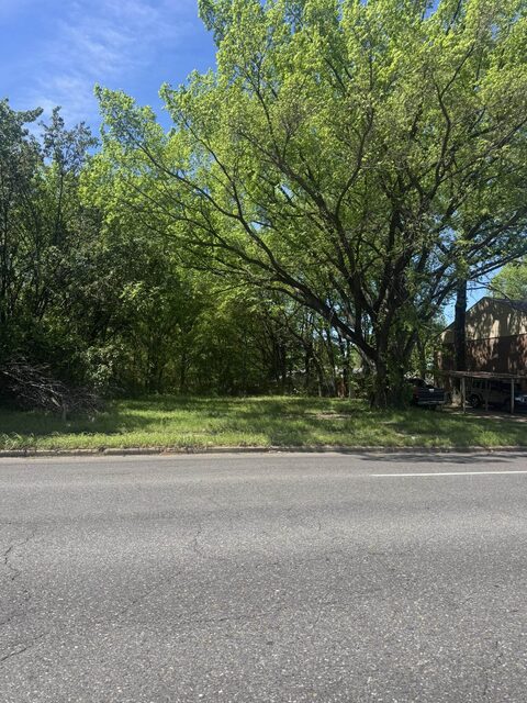 3443 Mendenhall