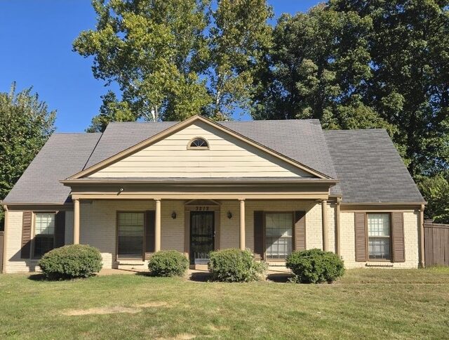 3212 Whitney