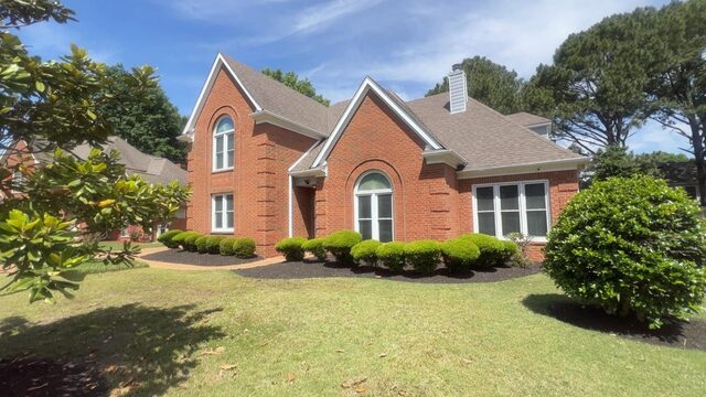 1389 Cedar Hollow
