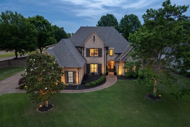 1644 Brackenshire