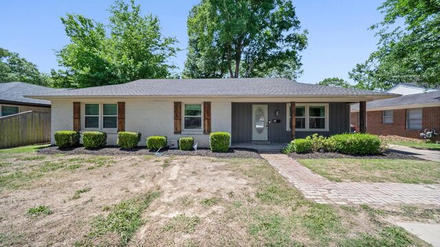 1123 Perkins