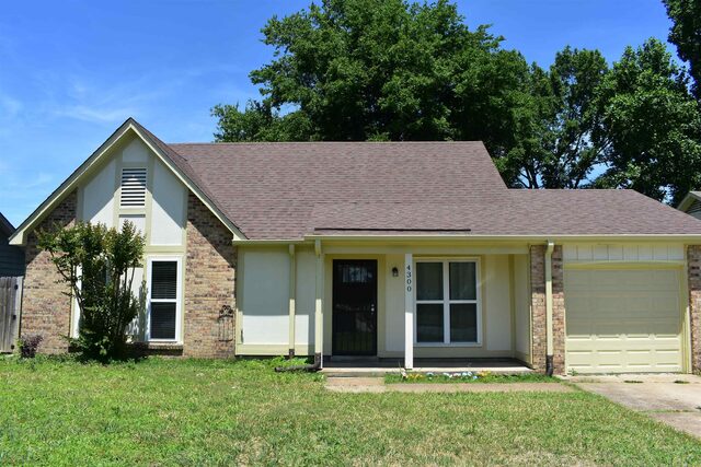 4300 Bennett Wood