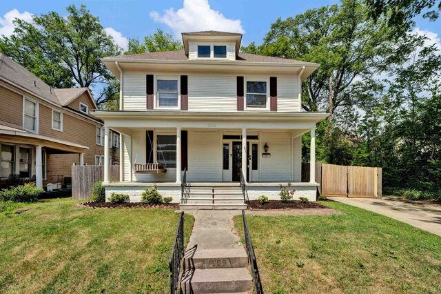 1556 Court