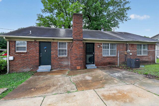 3332 Clearbrook