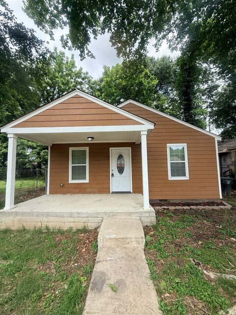 1594 Davis