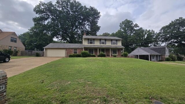 3639 Huckleberry