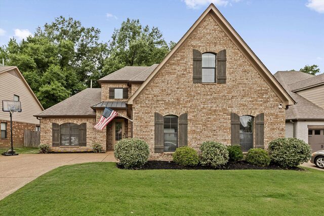 6025 Garrett Valley