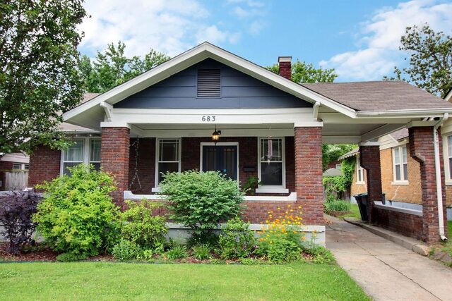 683 Mclean