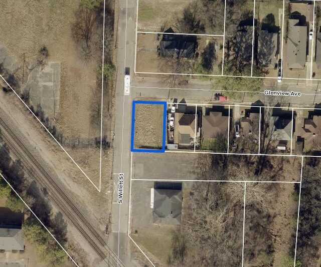 1561 Glenview