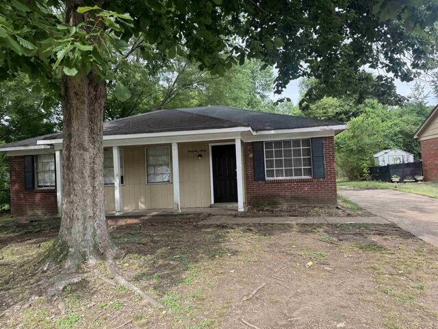 4530 Spring Valley