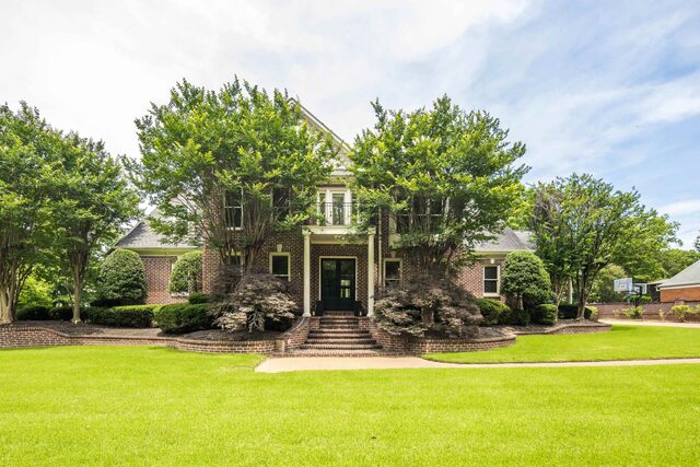 7590 Chapel Creek