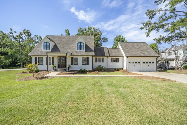 485 Poplar
