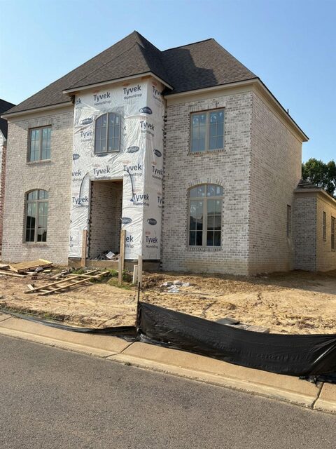 10090 Hidden Brook