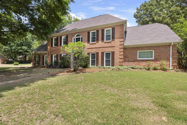 8890 Riverwood Farms