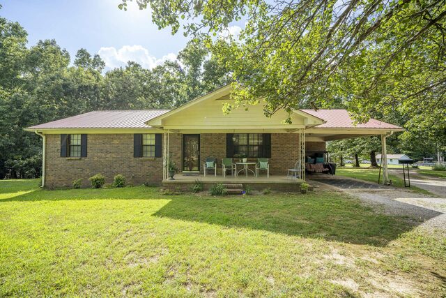1172 Brooks